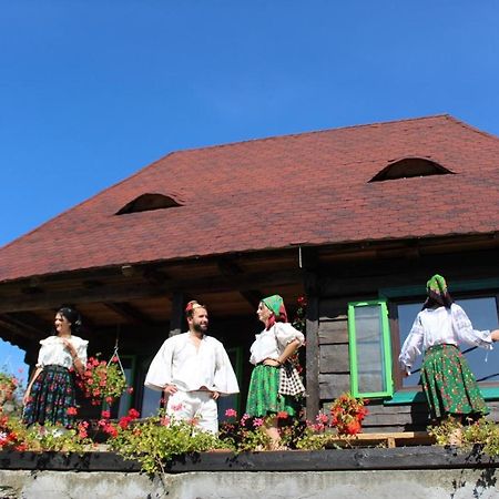 Casa Relax Hotell Văleni Eksteriør bilde