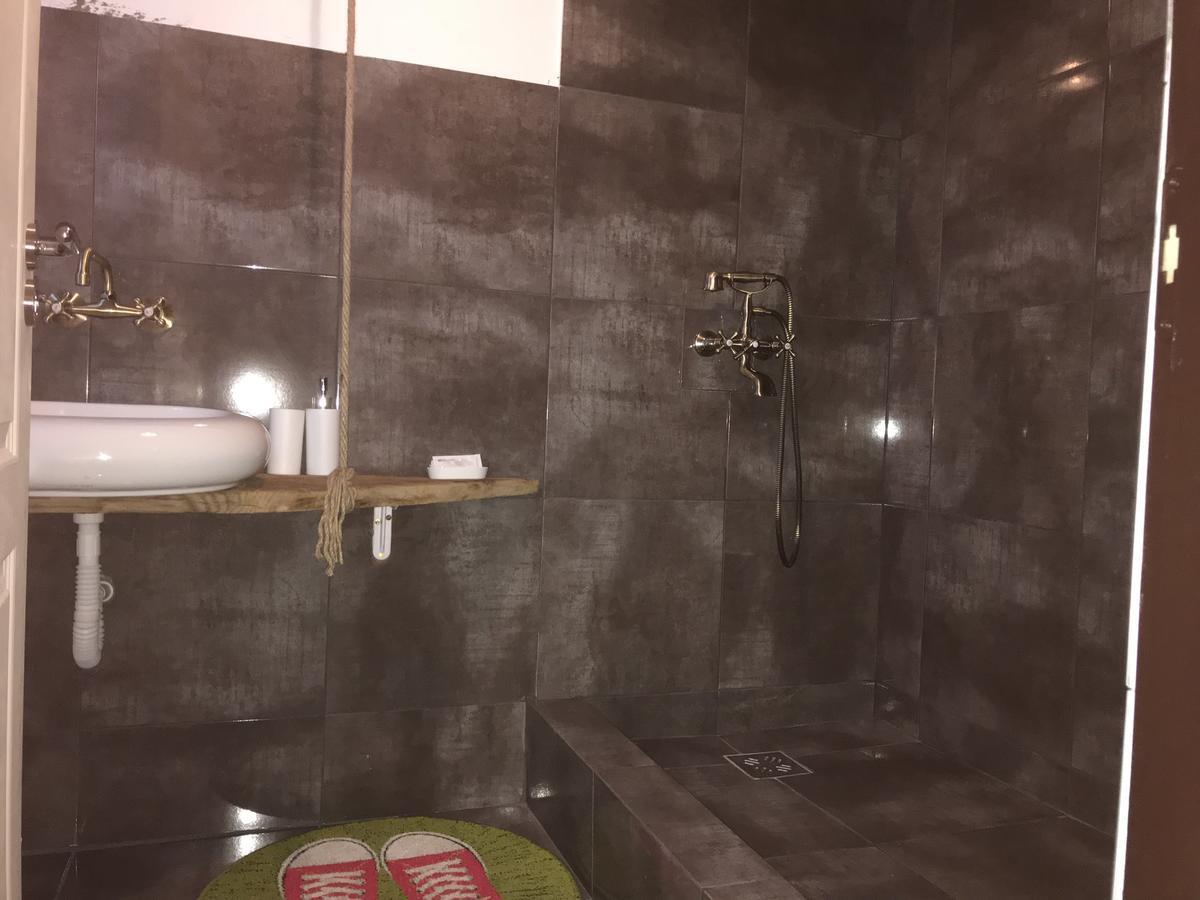 Casa Relax Hotell Văleni Eksteriør bilde