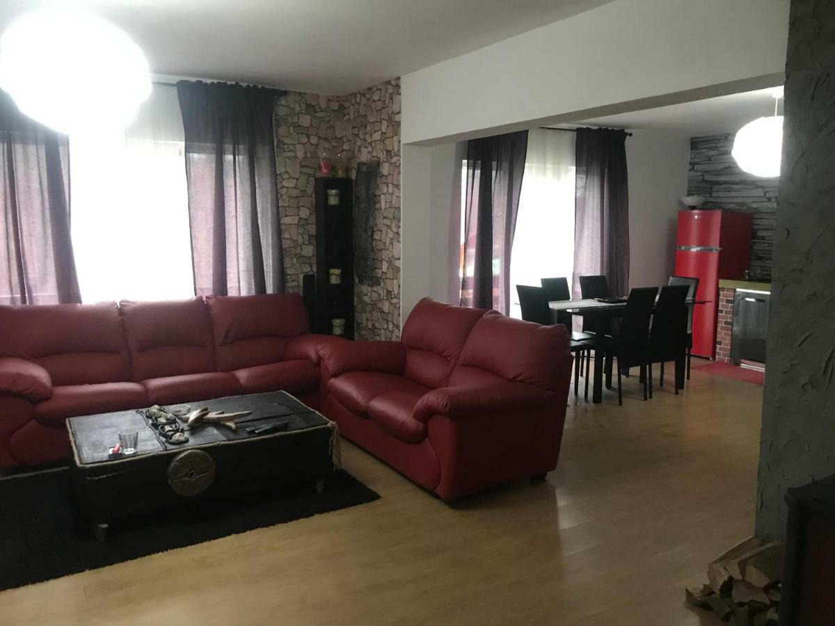 Casa Relax Hotell Văleni Eksteriør bilde