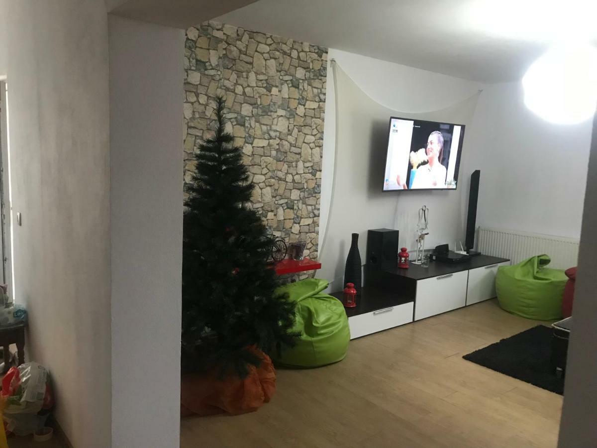 Casa Relax Hotell Văleni Eksteriør bilde