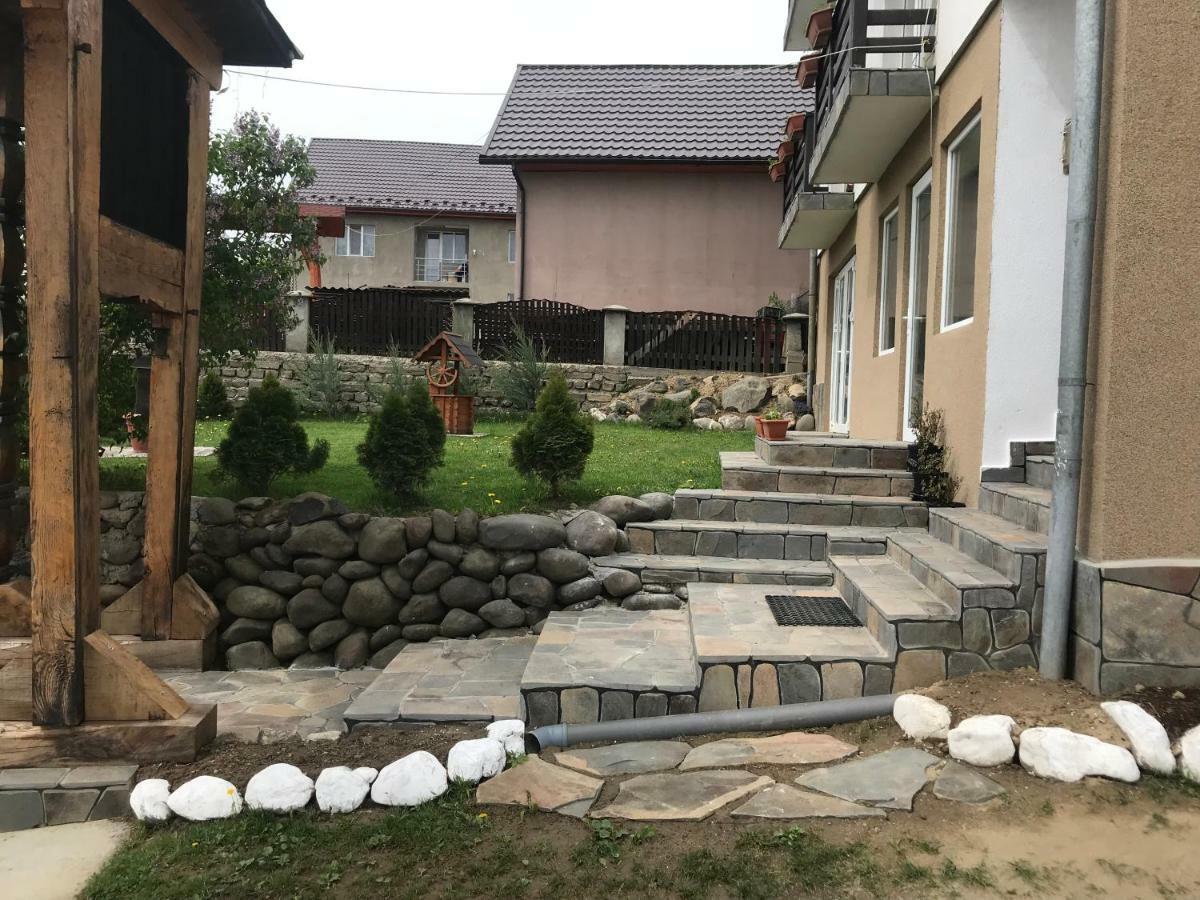 Casa Relax Hotell Văleni Eksteriør bilde