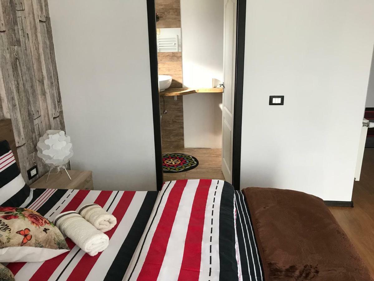 Casa Relax Hotell Văleni Eksteriør bilde